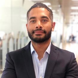 因市场对美国关税政策可能影响全球经济增长和燃油需求的担忧升温，同时OPEC+宣布4月增产，削弱了投资者对原油的信心，短期维持空头下行