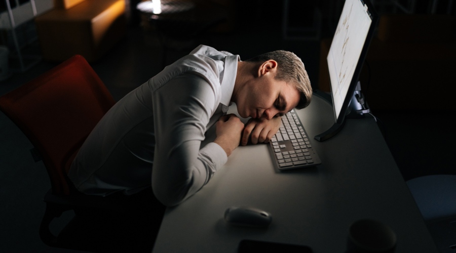 中国央行今日实施970亿元人民币的7天期逆回购操作，维持利率在1.50%（与上次相同）